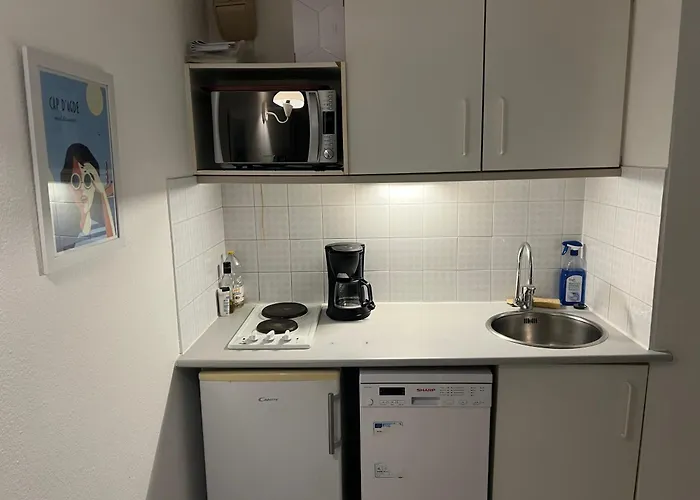 Savanna I Agreable T2 Avec Belle Vue Piscine Rochelongue Cap D'agde Appartement Agde